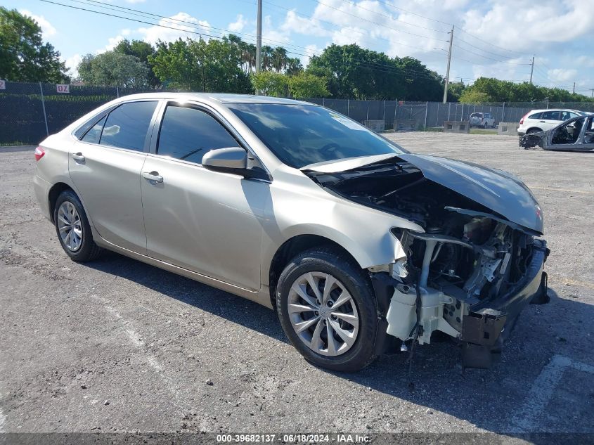 2015 TOYOTA CAMRY LE