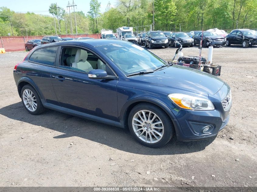 2012 VOLVO C30