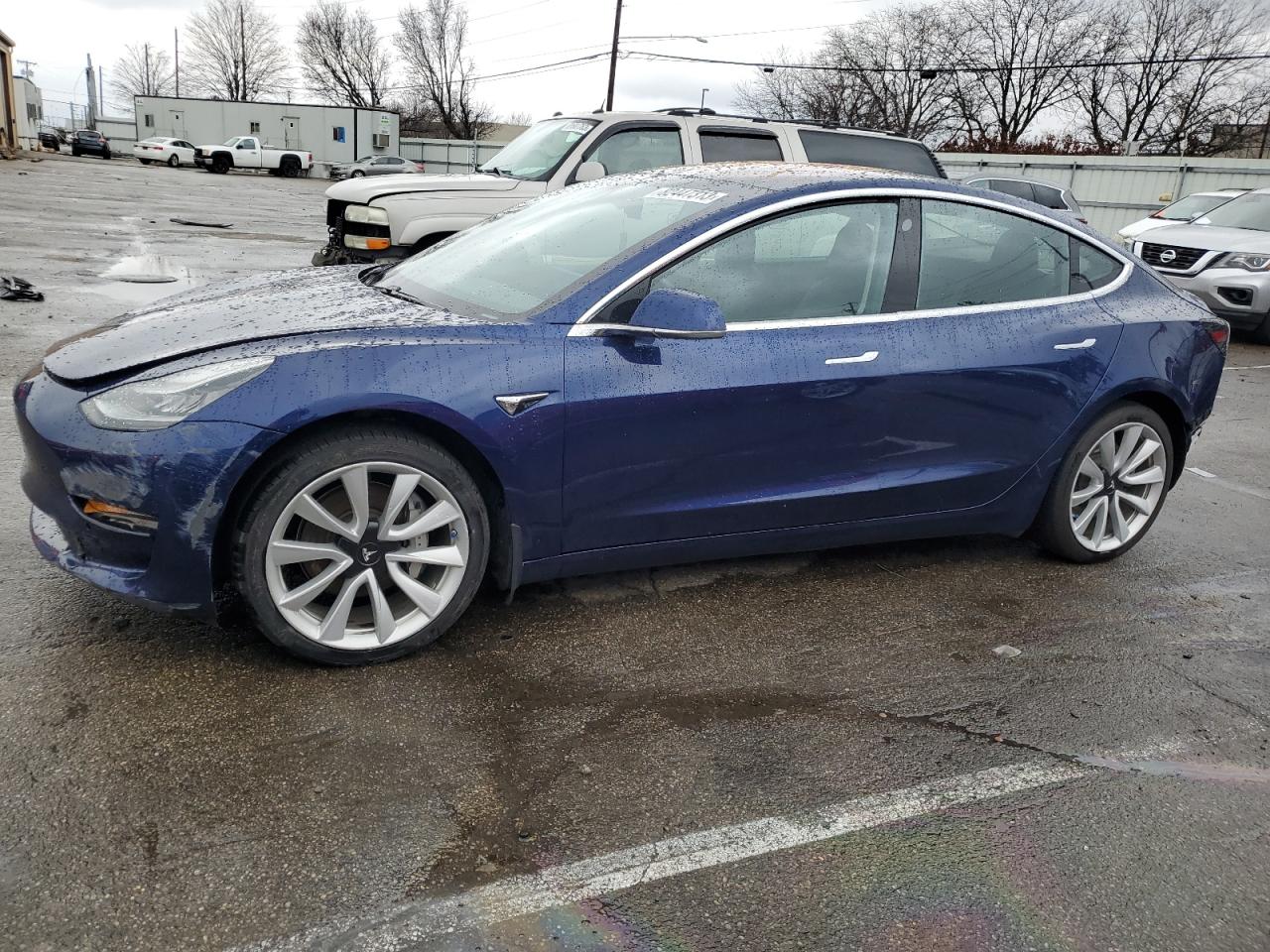 2018 TESLA MODEL 3