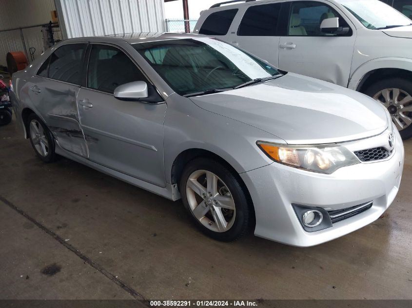 2013 TOYOTA CAMRY SE