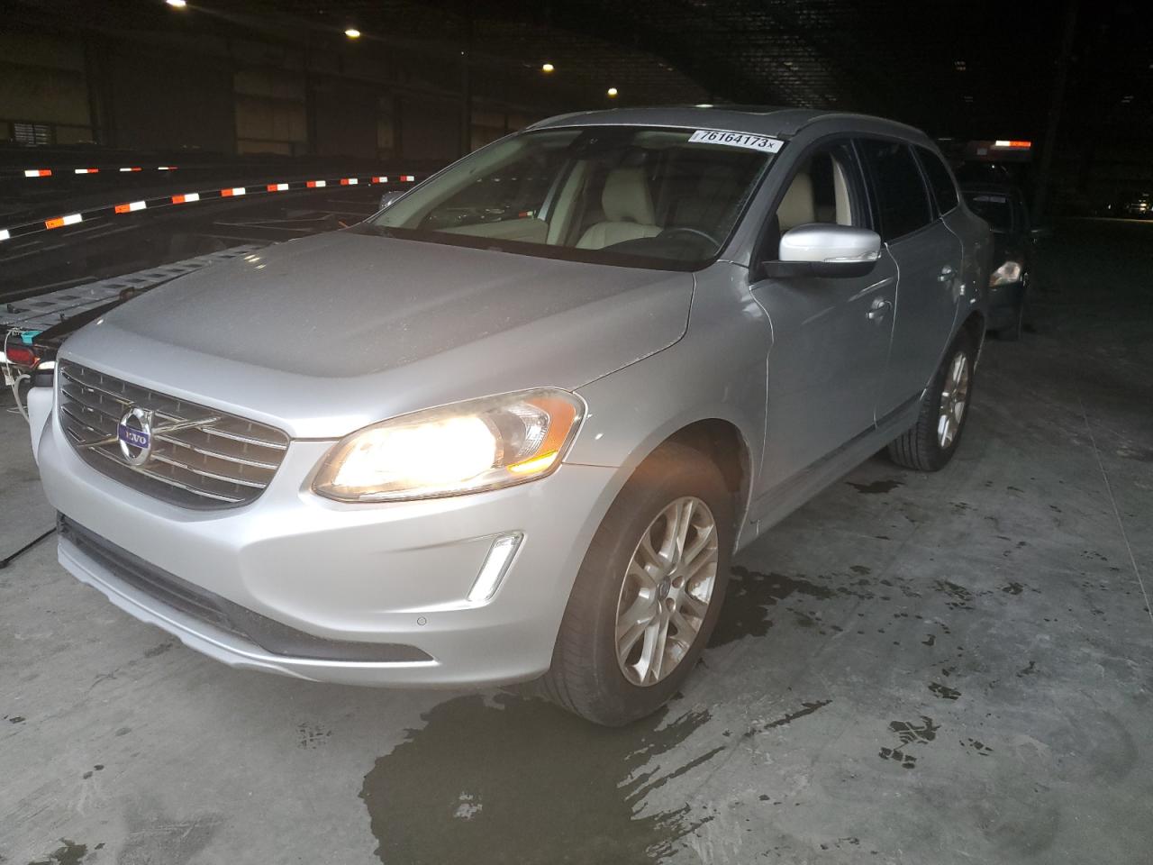 2016 VOLVO XC60 T5 PREMIER