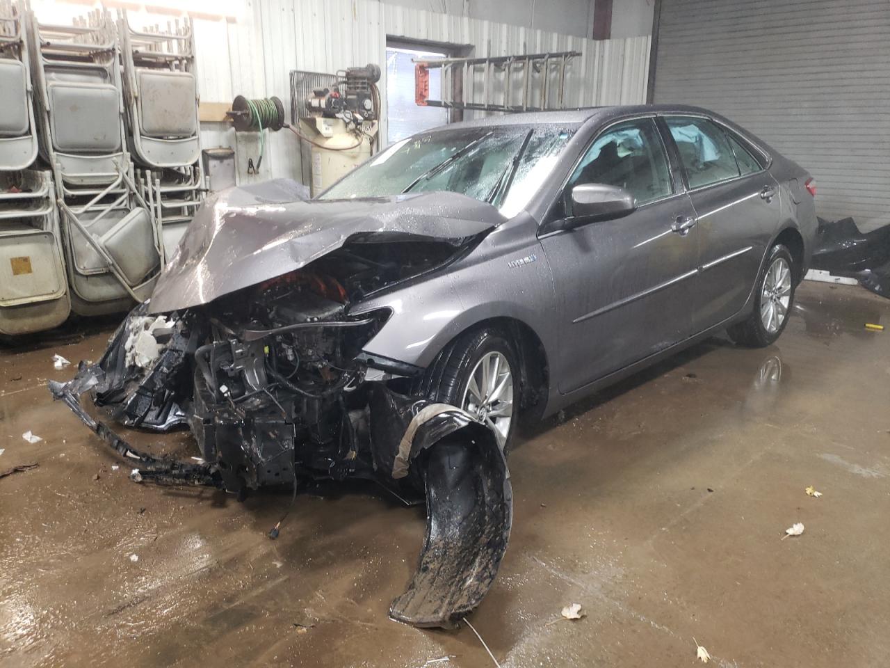 2016 TOYOTA CAMRY HYBRID