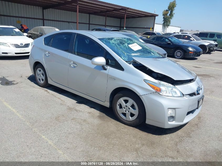 2010 TOYOTA PRIUS III