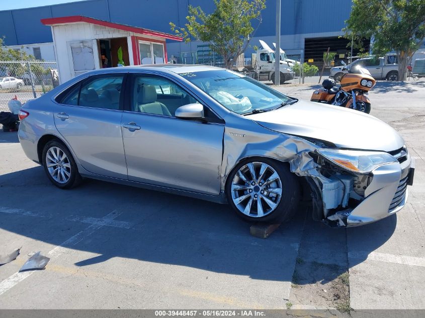 2017 TOYOTA CAMRY HYBRID XLE