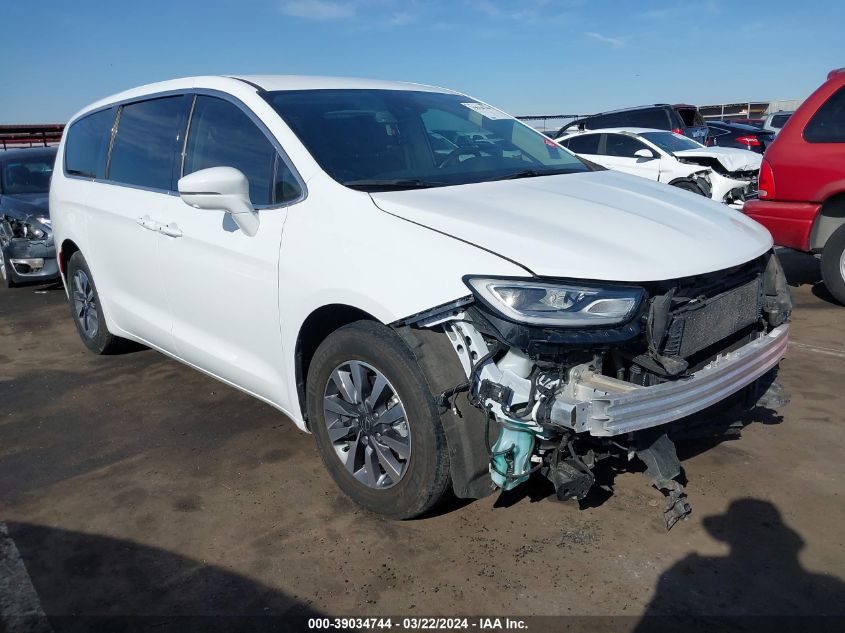 2022 CHRYSLER PACIFICA HYBRID TOURING L