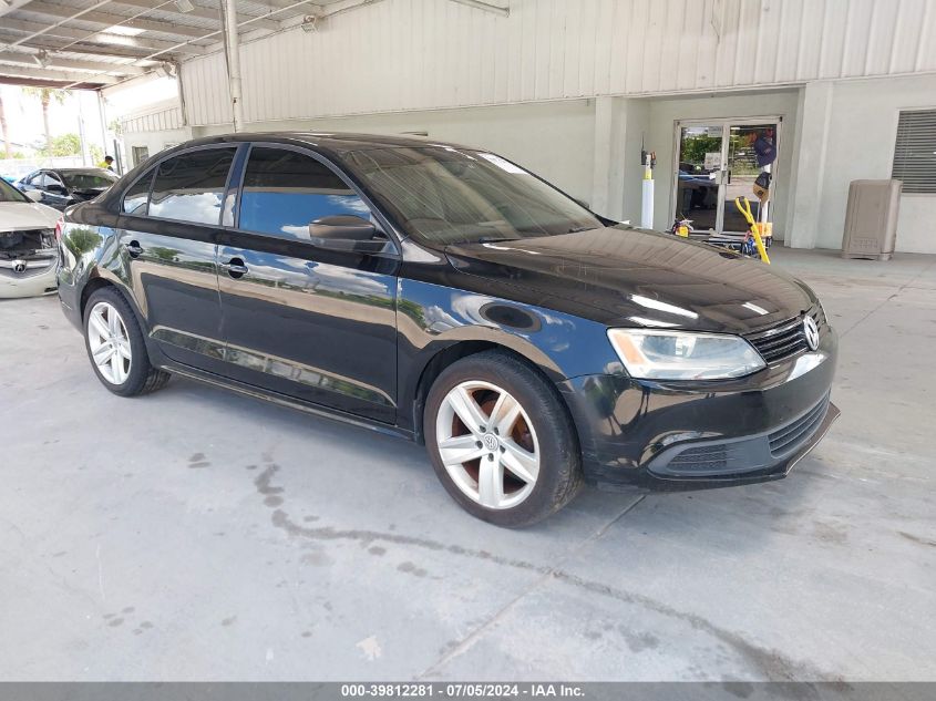 2013 VOLKSWAGEN JETTA 2.0L S