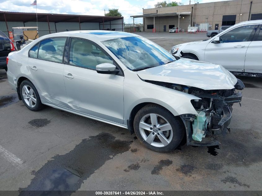 2011 VOLKSWAGEN JETTA 2.0L TDI