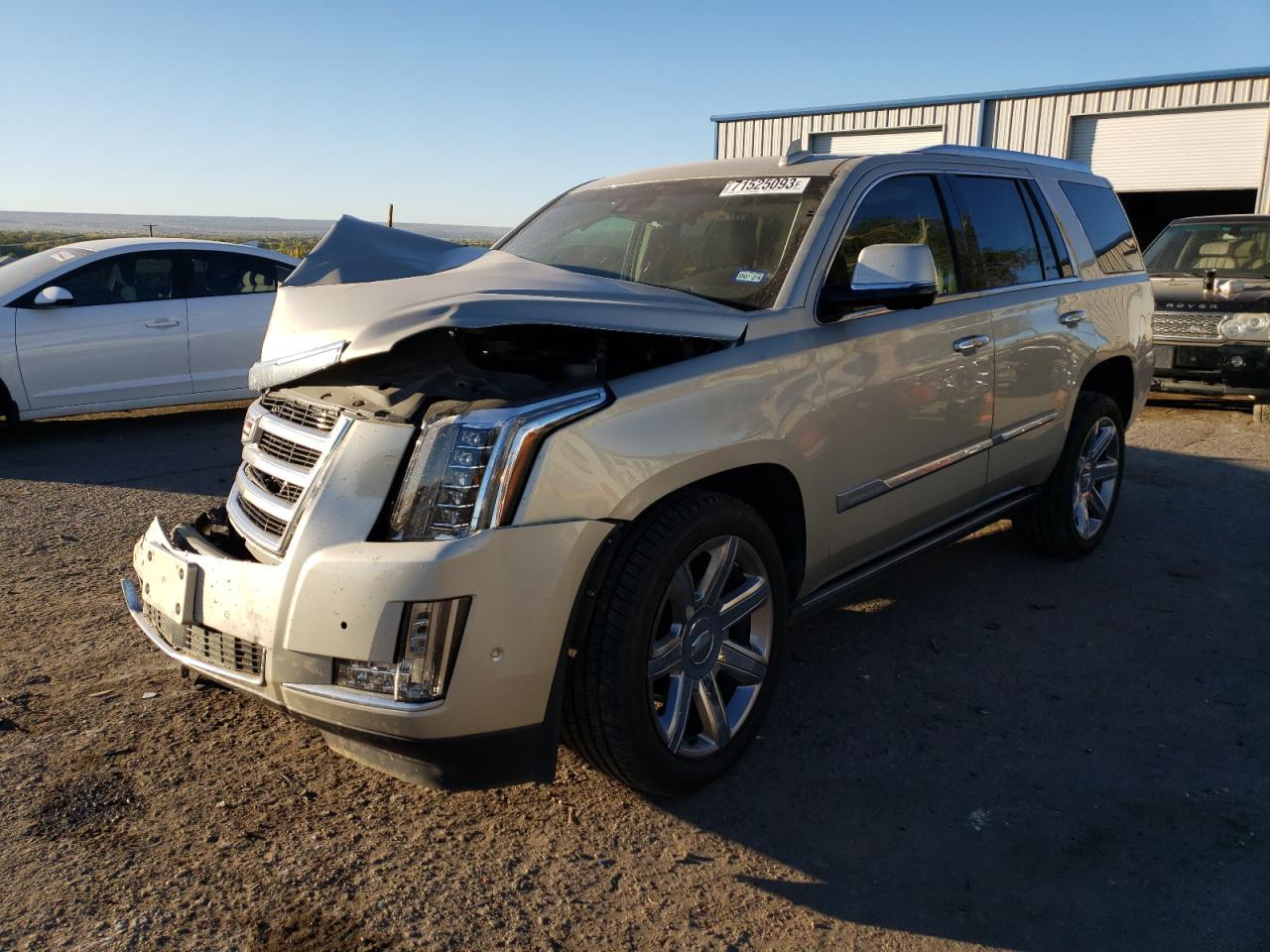 2017 CADILLAC ESCALADE PREMIUM LUXURY