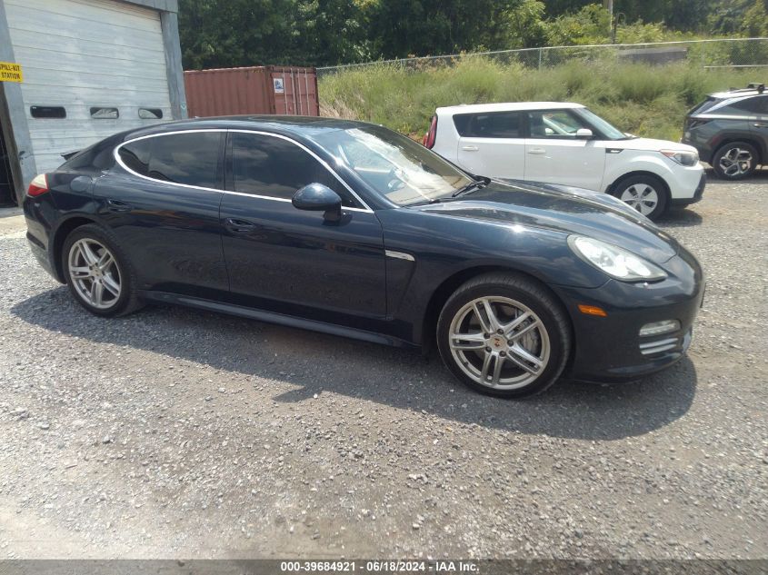 2012 PORSCHE PANAMERA 4S