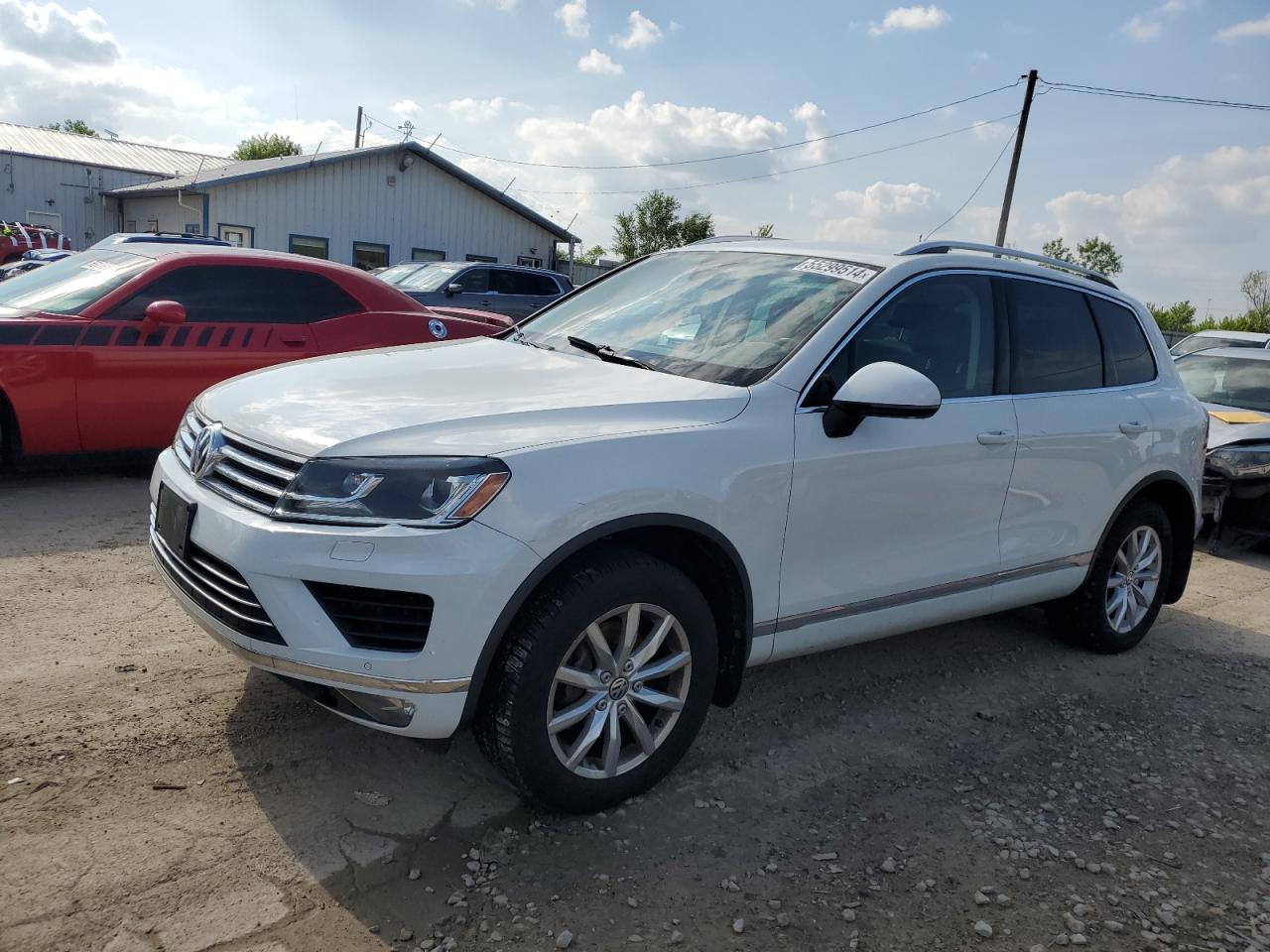 2016 VOLKSWAGEN TOUAREG SPORT