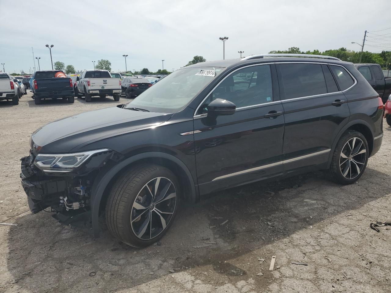 2023 VOLKSWAGEN TIGUAN SEL R-LINE BLACK