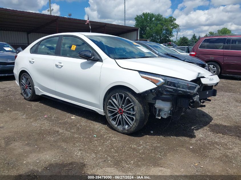 2022 KIA FORTE GT