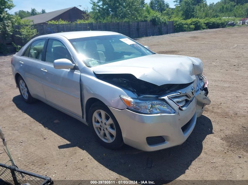 2011 TOYOTA CAMRY LE