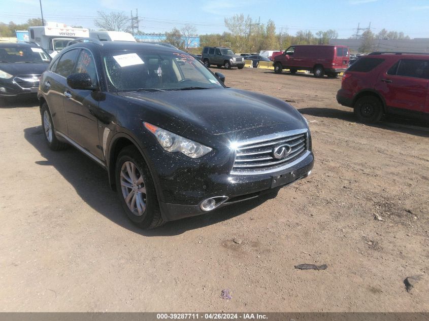 2015 INFINITI QX70