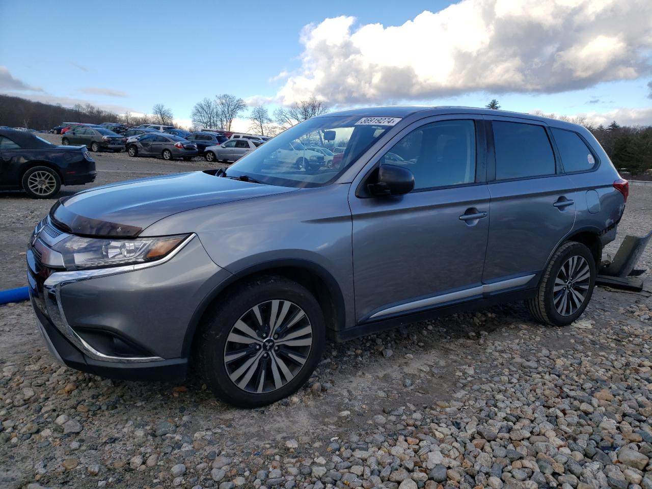 2019 MITSUBISHI OUTLANDER SE