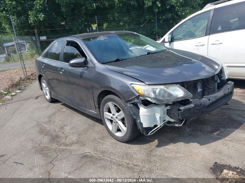 2012 TOYOTA CAMRY SE