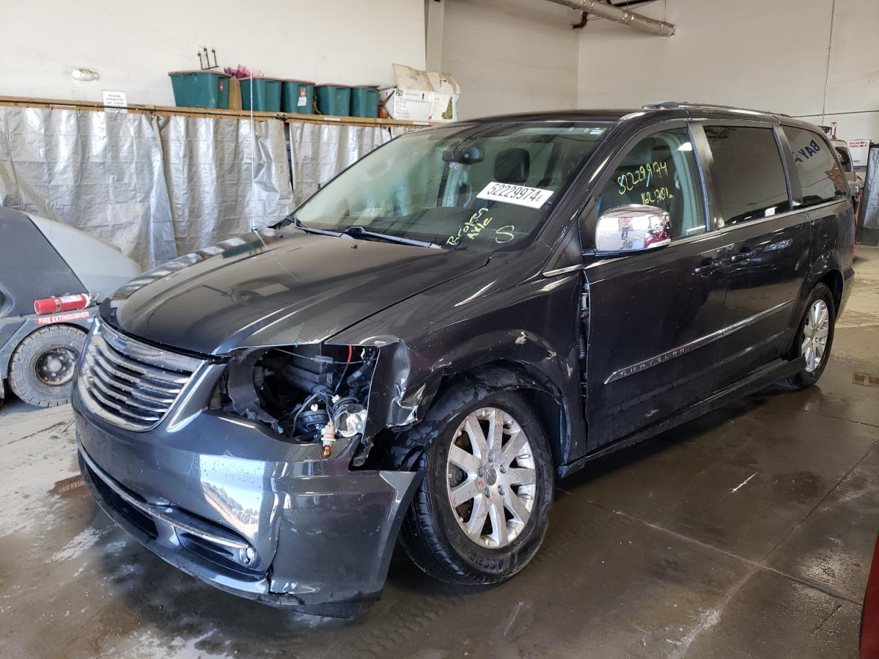 2012 CHRYSLER TOWN & COUNTRY TOURING L