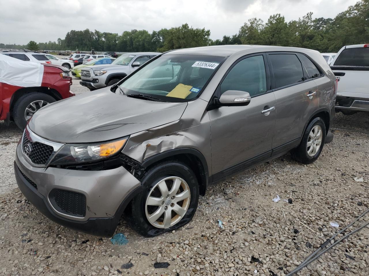 2012 KIA SORENTO BASE