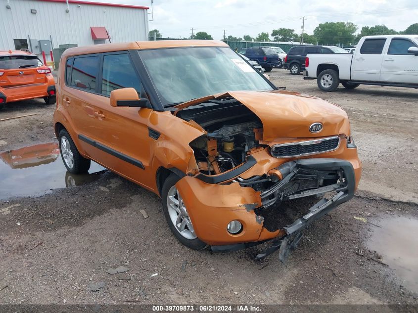 2011 KIA SOUL +