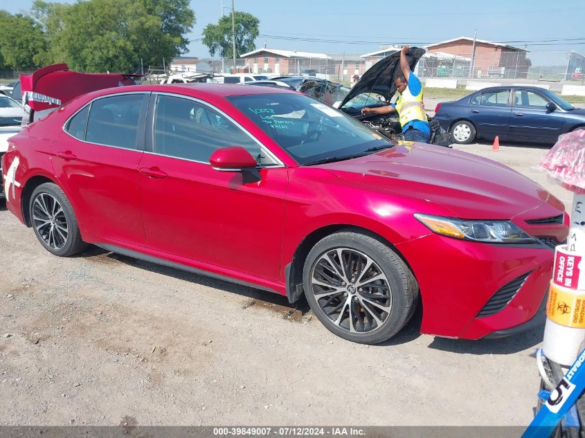 2019 TOYOTA CAMRY SE