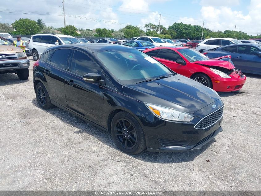 2017 FORD FOCUS SE