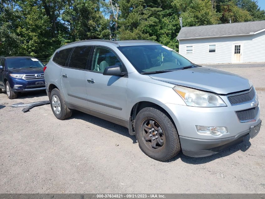 2012 CHEVROLET TRAVERSE LS