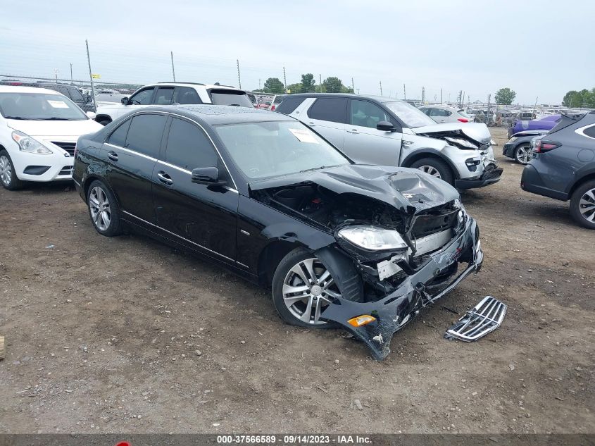 2012 MERCEDES-BENZ C 250 SPORT/LUXURY