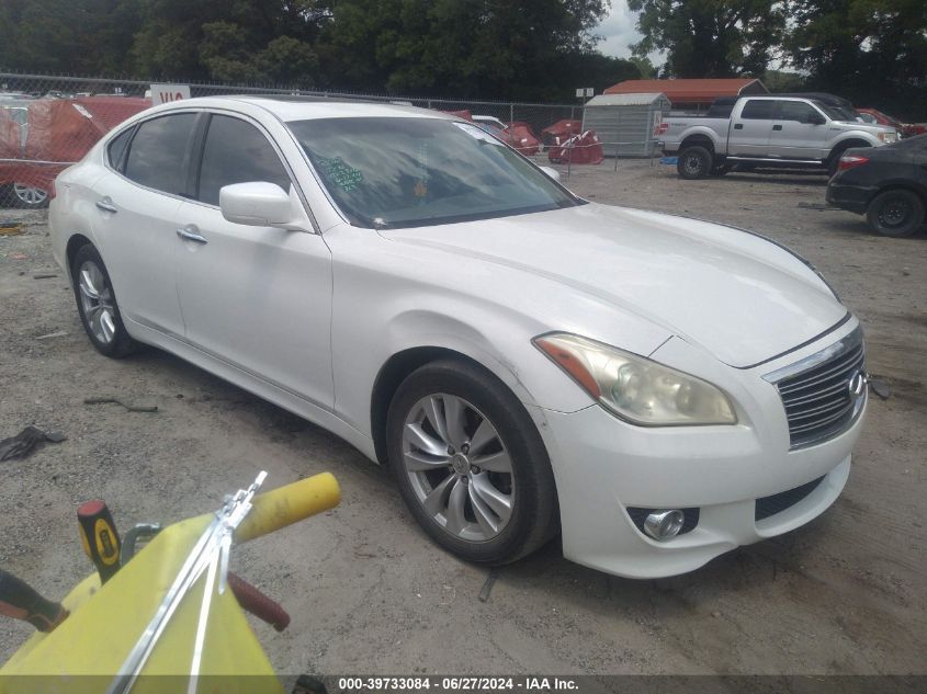 2011 INFINITI M37