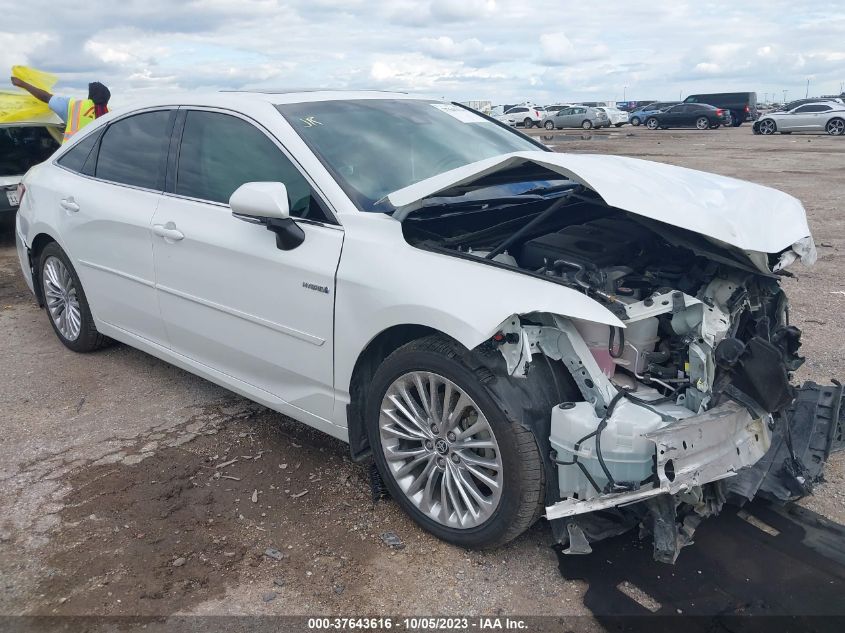 2020 TOYOTA AVALON HYBRID LIMITED