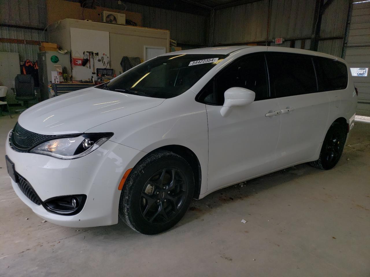 2020 CHRYSLER PACIFICA TOURING