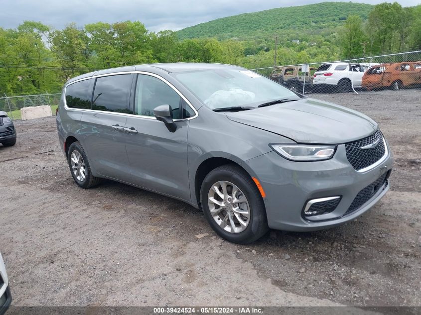 2023 CHRYSLER PACIFICA TOURING L AWD