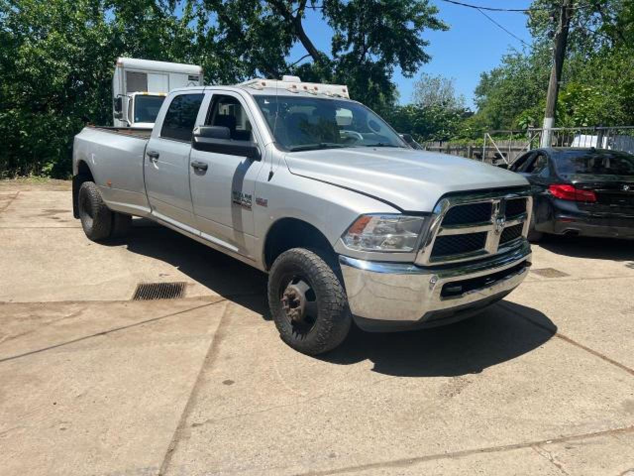 2017 RAM 3500 ST