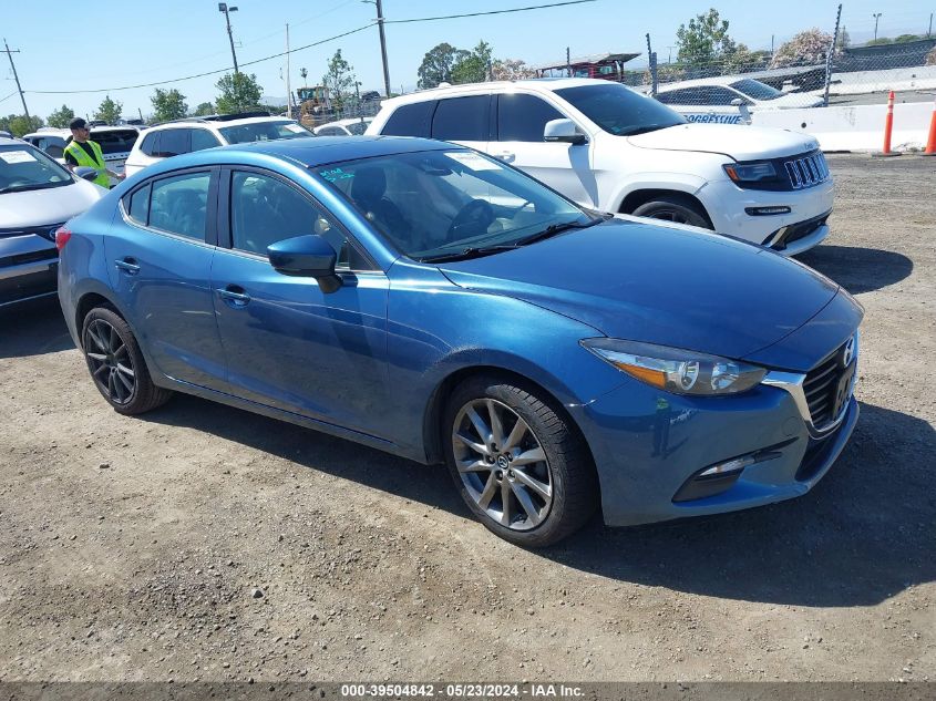 2018 MAZDA MAZDA3 TOURING