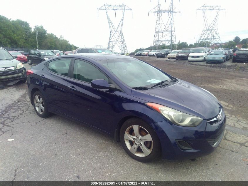 2013 HYUNDAI ELANTRA GLS