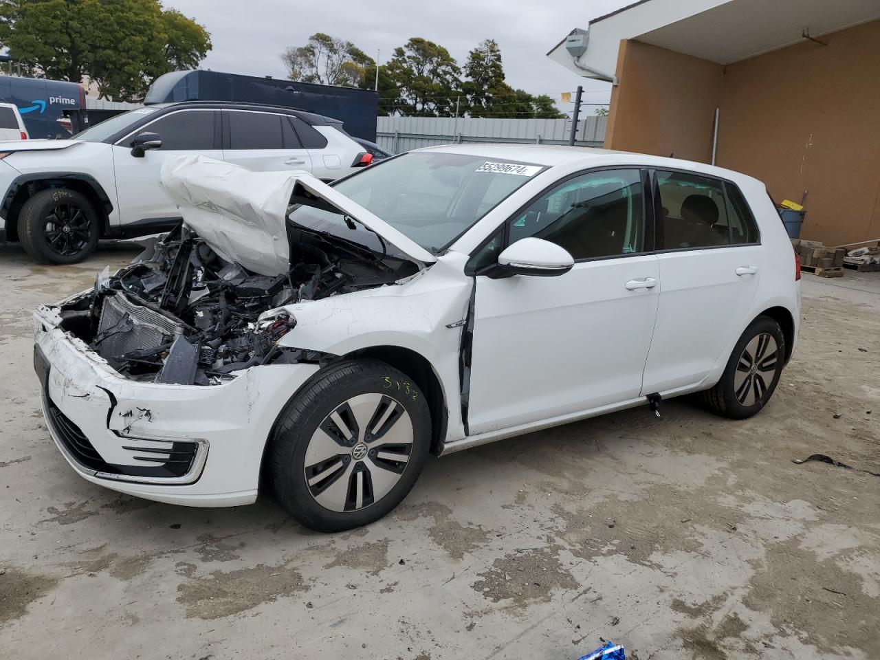 2018 VOLKSWAGEN E-GOLF SE