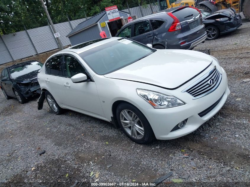 2015 INFINITI Q40