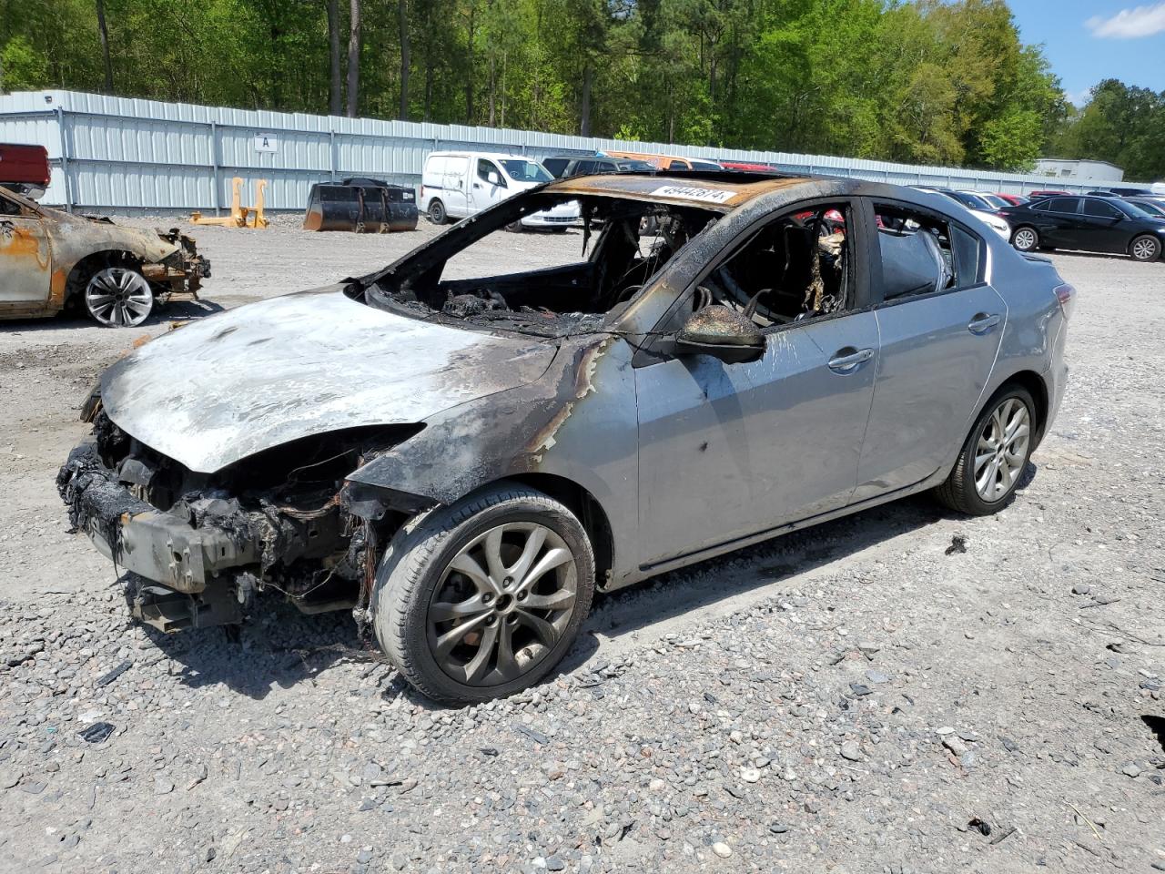 2011 MAZDA 3 S