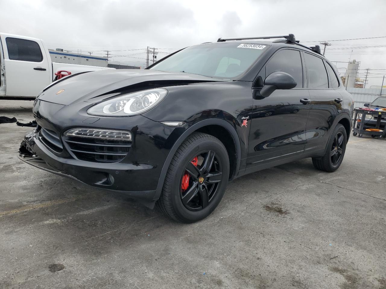 2013 PORSCHE CAYENNE