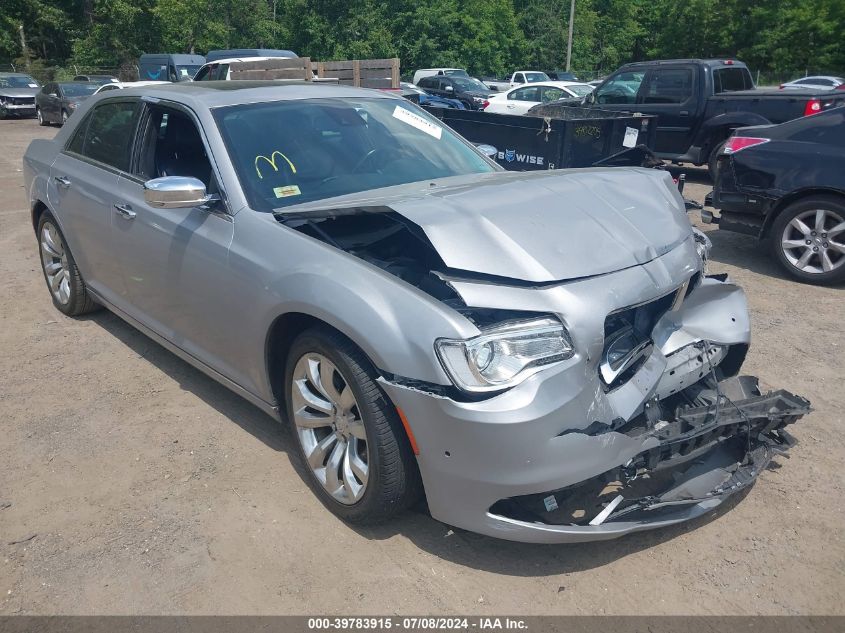 2017 CHRYSLER 300C