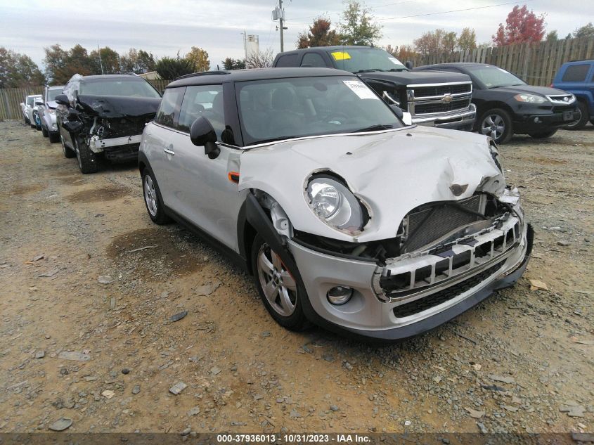 2017 MINI HARDTOP COOPER