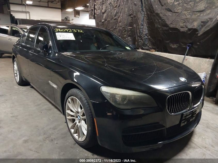 2011 BMW 740I