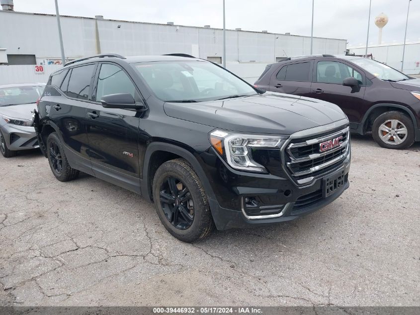 2023 GMC TERRAIN AWD AT4