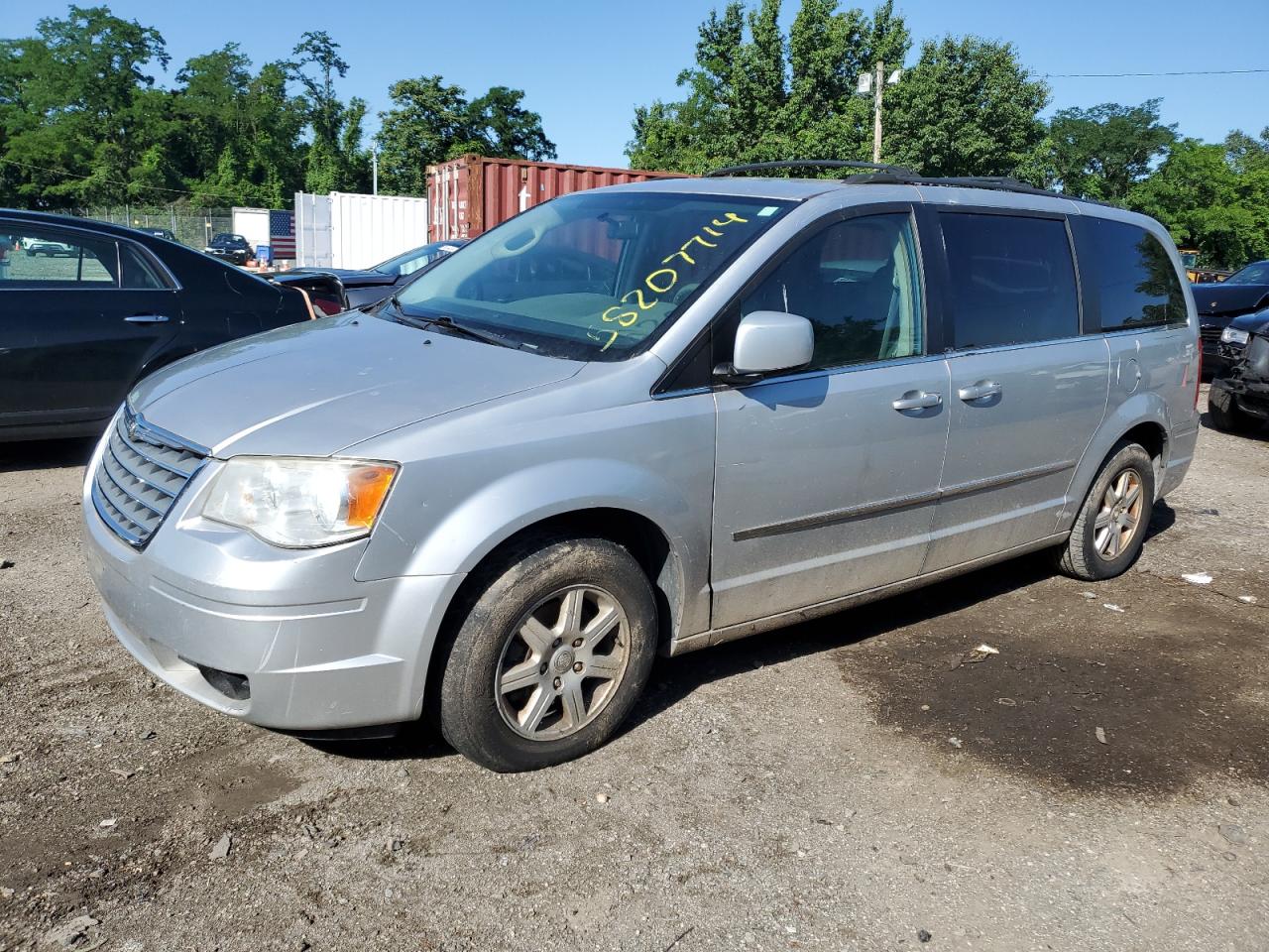 2010 CHRYSLER TOWN & COUNTRY TOURING