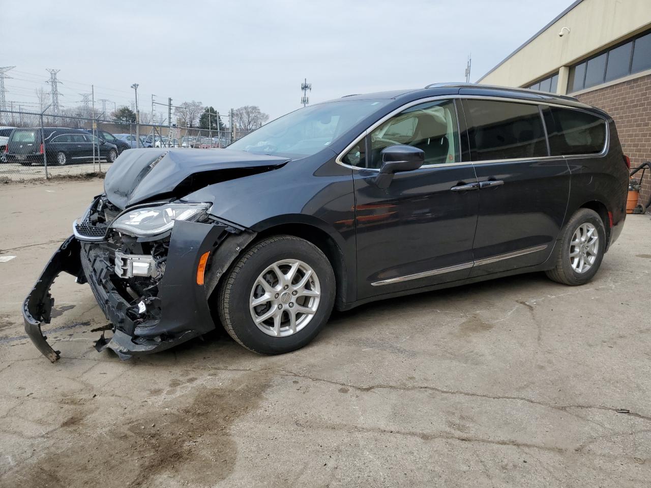 2020 CHRYSLER PACIFICA TOURING L