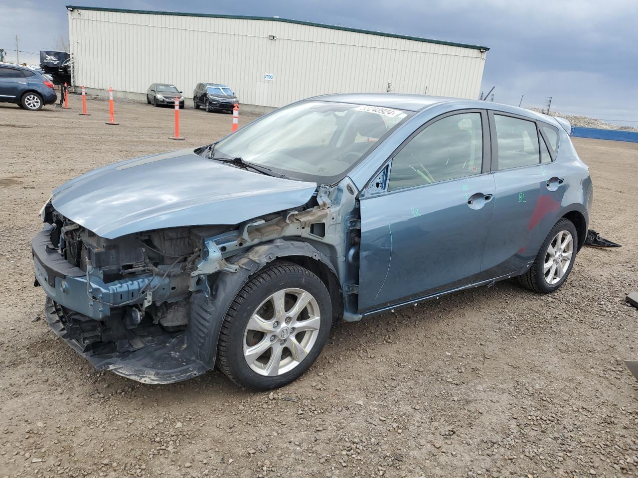 2011 MAZDA 3 S