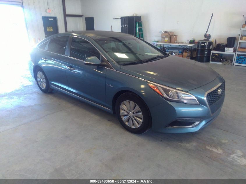 2016 HYUNDAI SONATA HYBRID SE