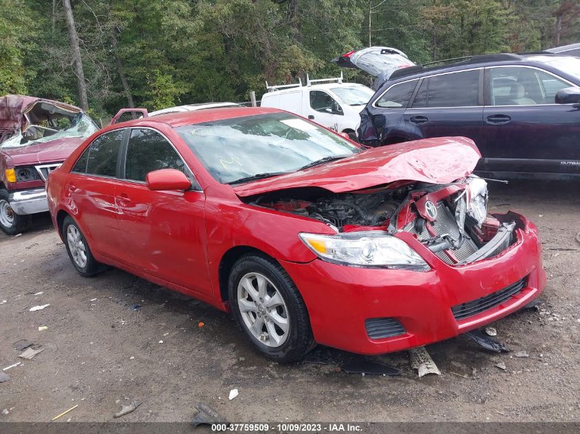 2010 TOYOTA CAMRY LE