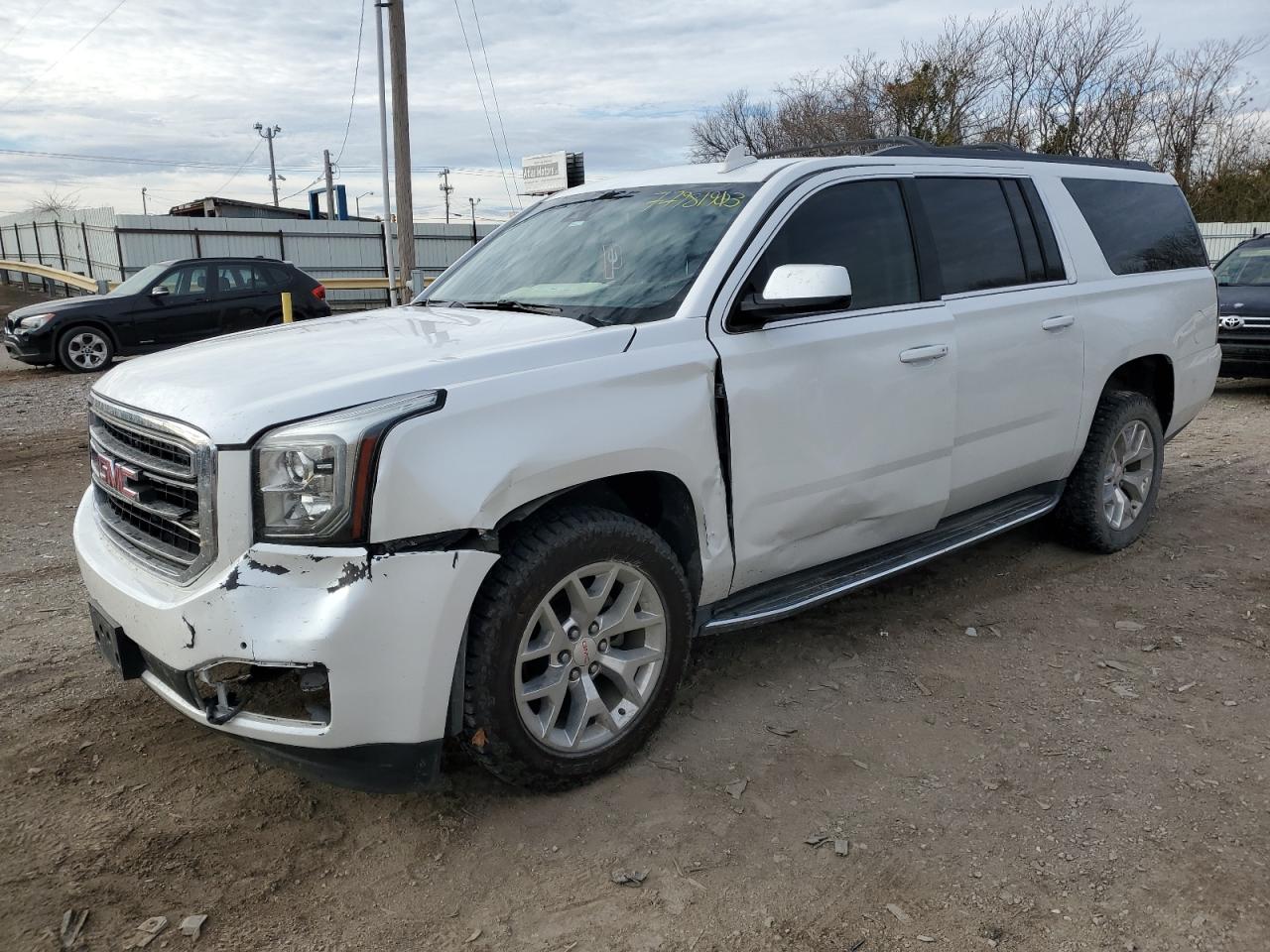 2016 GMC YUKON XL C1500 SLT