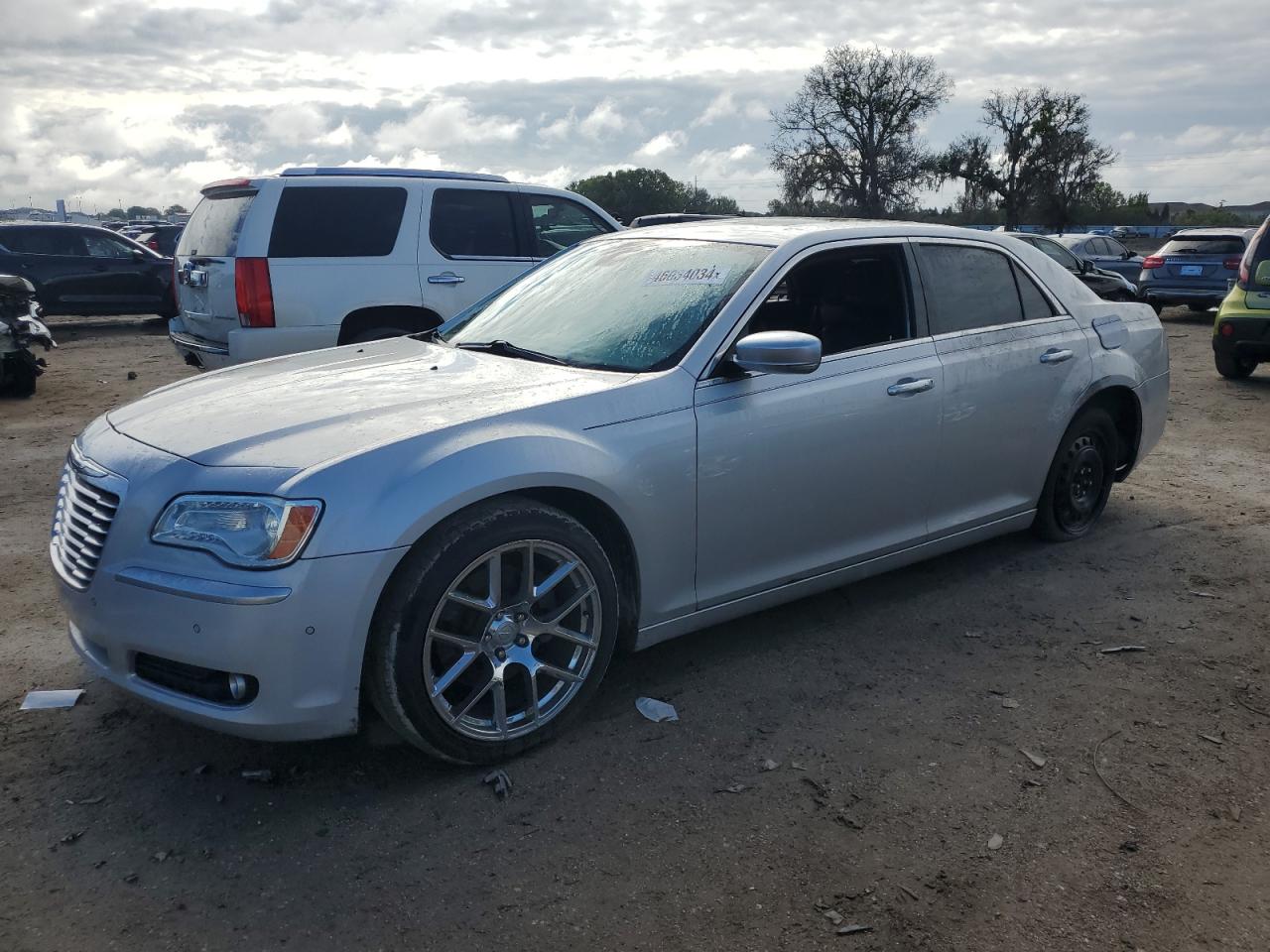 2012 CHRYSLER 300C LUXURY