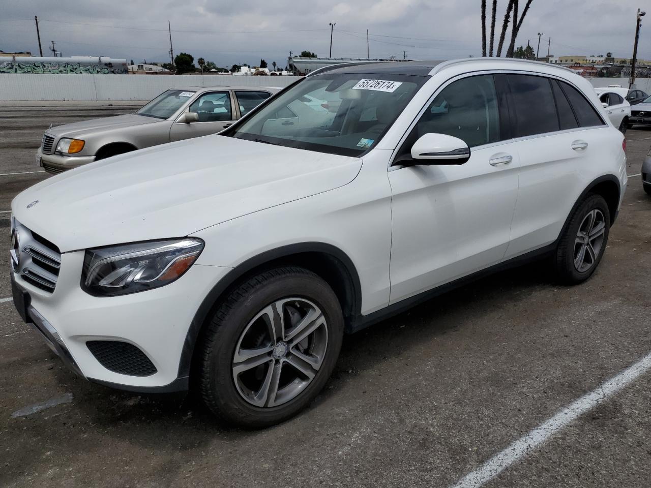 2017 MERCEDES-BENZ GLC 300